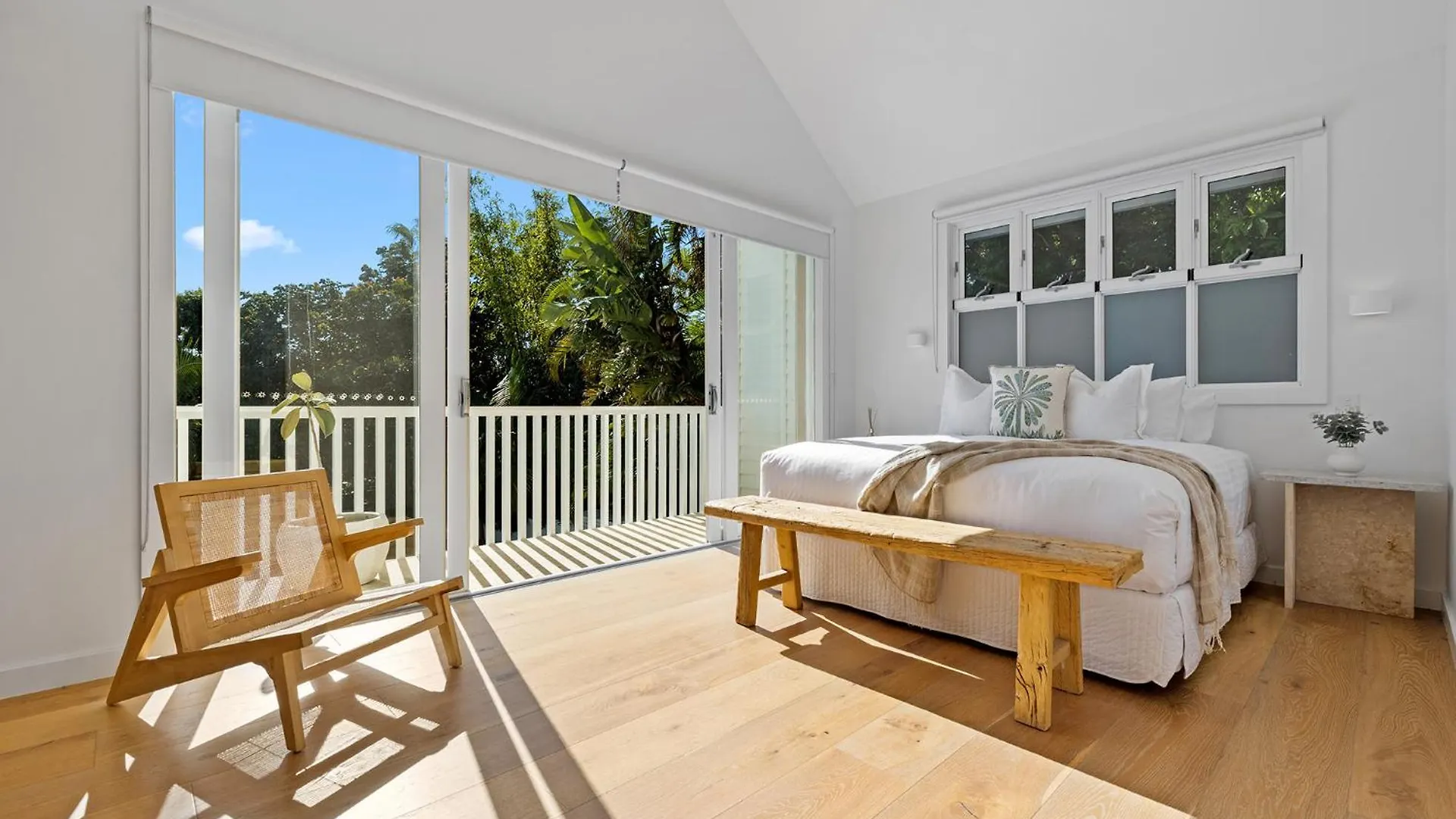 Fuller Holidays - The Cedrics 2 - Luxury Home With Swimming Pool Byron Town Byron Bay