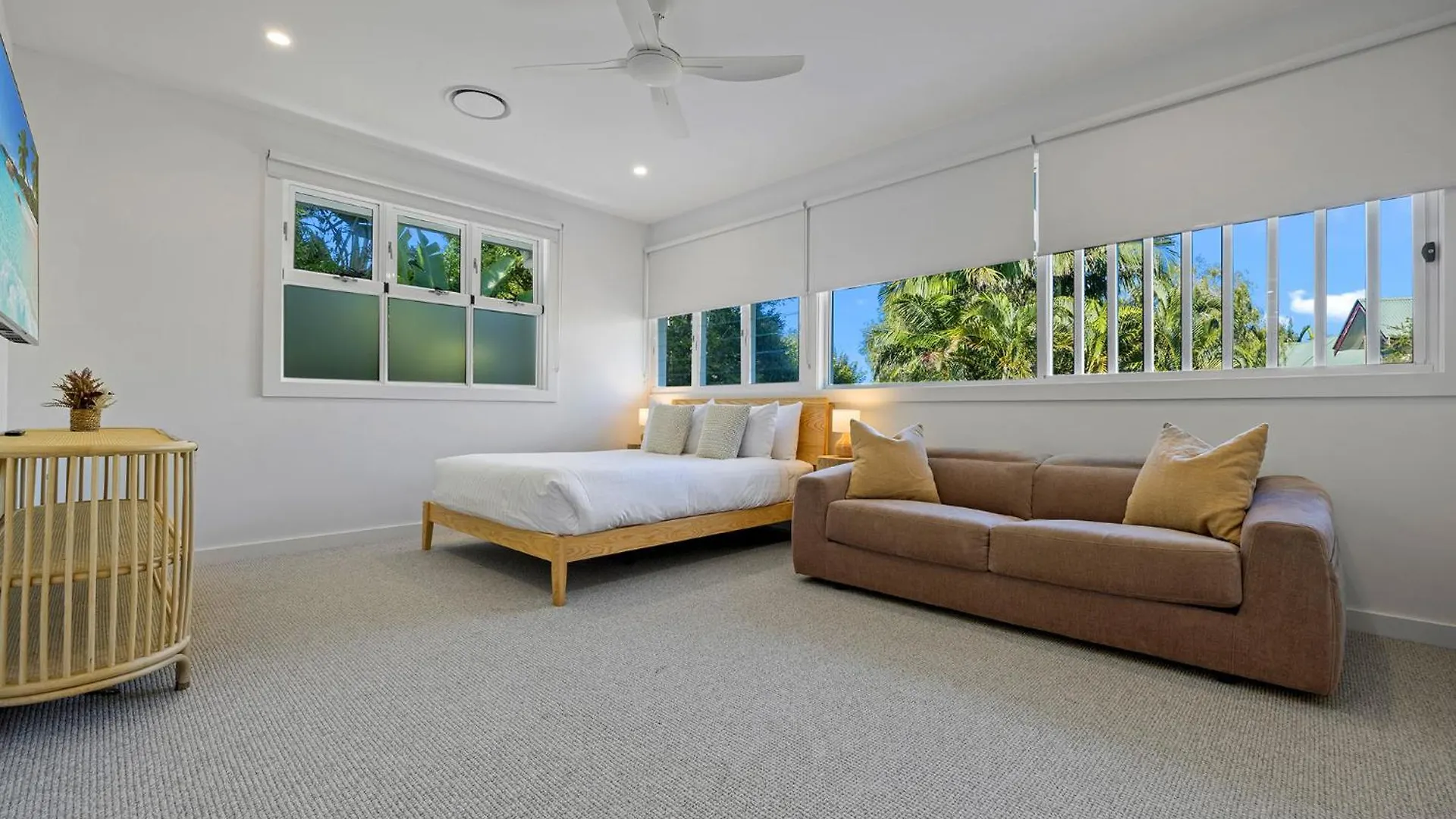 Fuller Holidays - The Cedrics 2 - Luxury Home With Swimming Pool Byron Town Byron Bay Holiday home